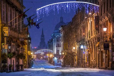 old montreal at christmas